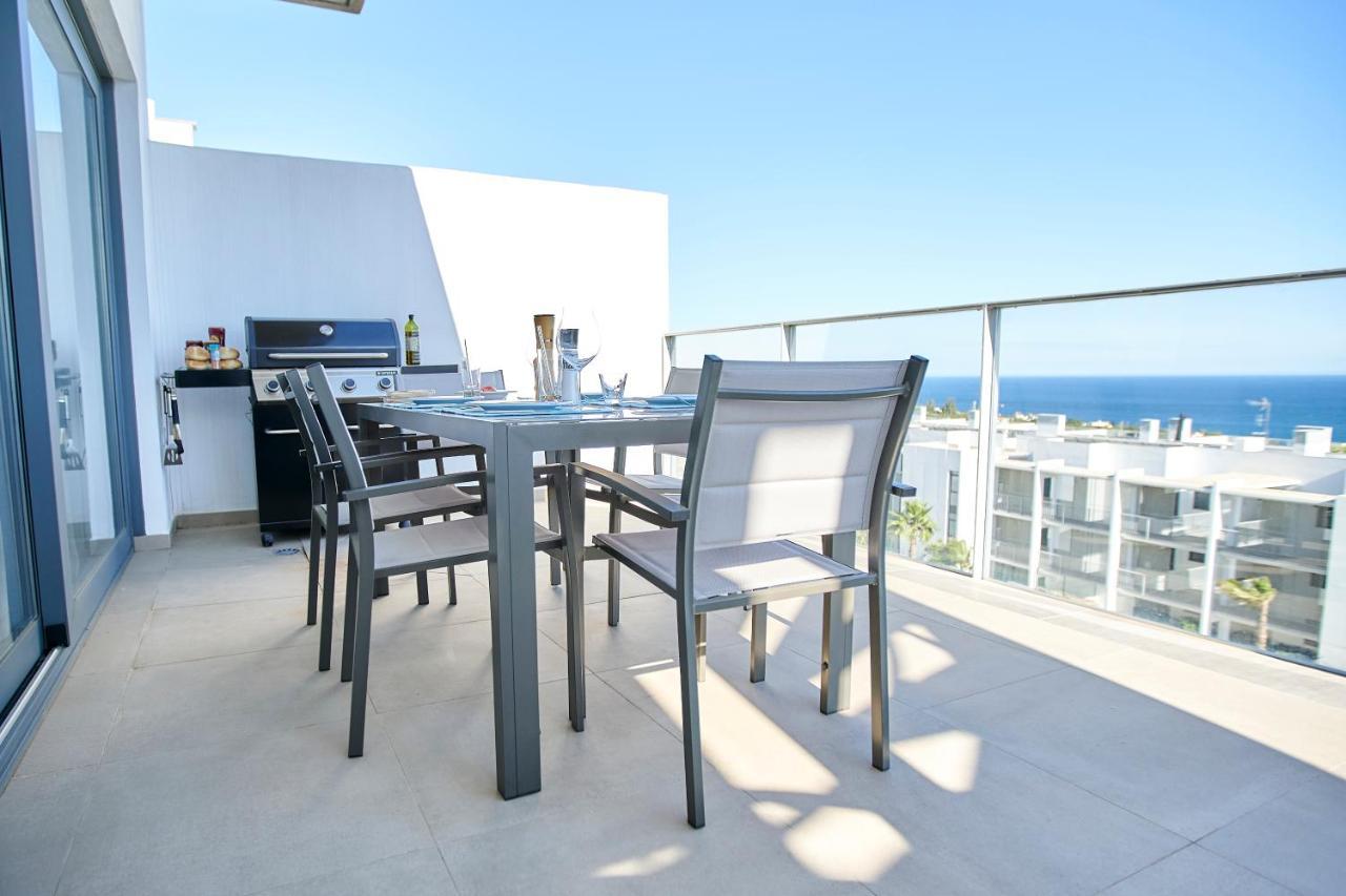 Penthouse With Stunning View And Rooftop Terrace Manilva Dış mekan fotoğraf